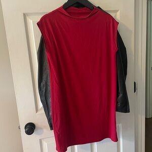 red sleeveless dress